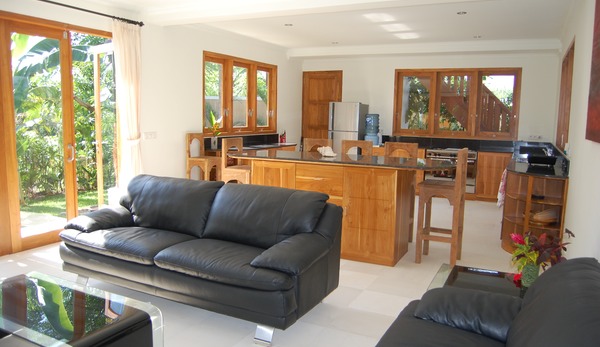 Open plan lounge & Kitchen