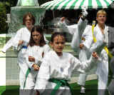 P5280016r75.jpg (45894 bytes)